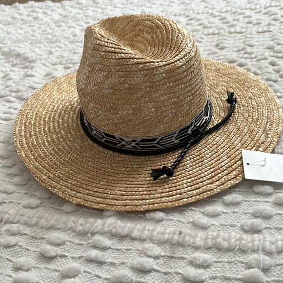 Boho hat - Picture 2 of 3